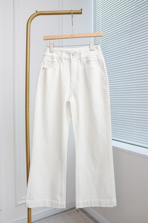 柔白|设计感小马刺绣显瘦牛仔裤 商品图0