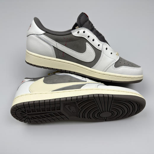 春季特惠💰430 公司级 # Travis Scott x Air Jordan 1 AJ1乔1低帮倒钩 商品图3