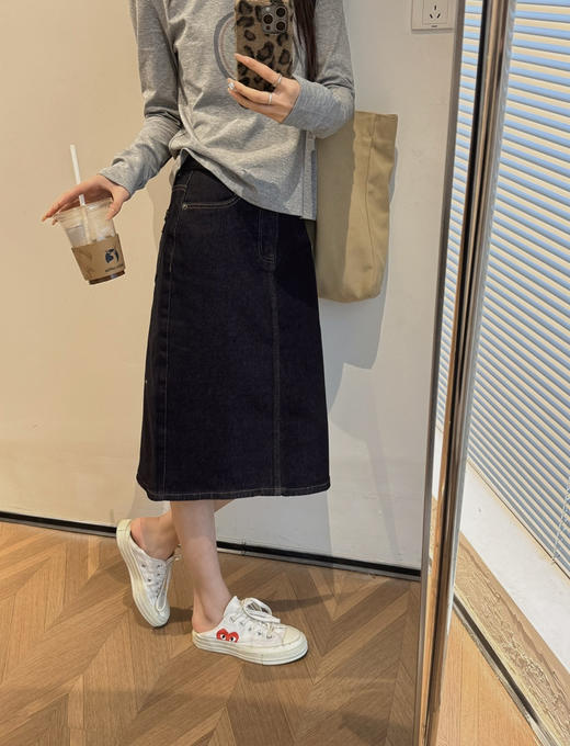 ic小禾新年系列“马上封侯”牛仔半身裙 商品图1