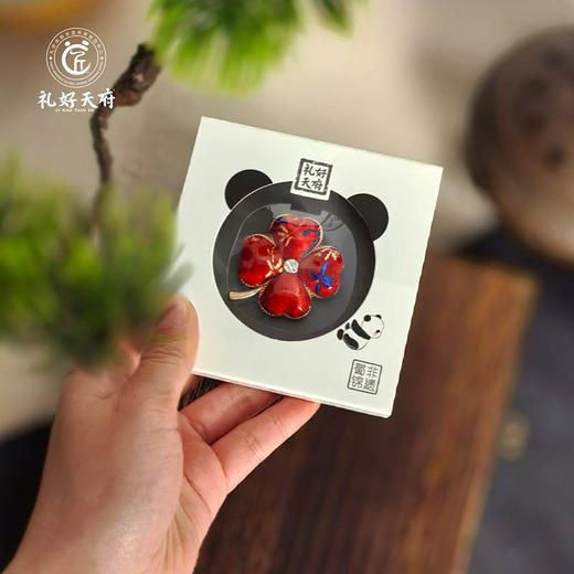 【蜀锦饰品：胸针】礼好天府非遗蜀锦胸针挂件 四叶玲珑/玲珑锦马多款可选 刺绣国风配饰 中国特色礼品 传统手工马年日常百搭穿搭饰品伴手礼 商品图7