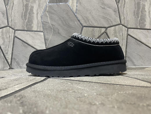 春季特惠💰350 UGG mini 三层底 5cm厚 经典的ultra mini鞋型 商品图0