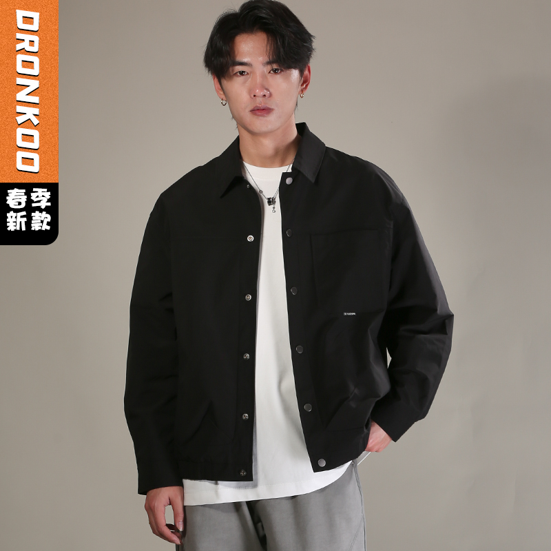 DRONKOO 2026 翻领左单贴袋织唛下摆橡筋基础款薄夹克