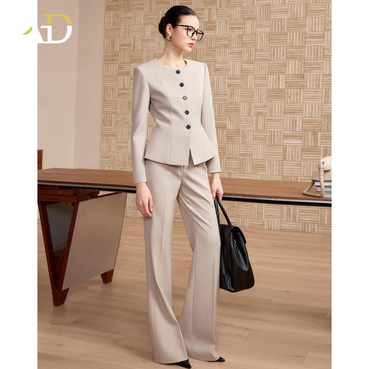 AD高端精致女士西装套装春2026新款爆款高级感正式场合职业装穿搭 商品图2