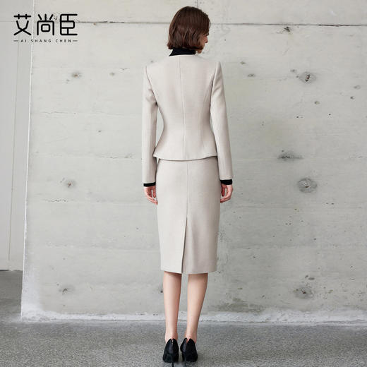 艾尚臣法式高级感时尚套装女燕麦色端庄大气西服两件套正式场合冬 商品图4