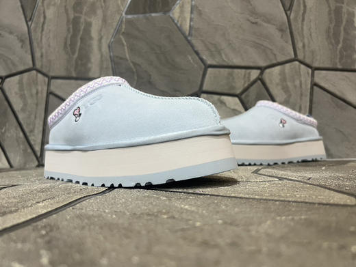 春季特惠💰350 UGG Tazz 厚底爱心民族风 舒适休闲包头拖鞋 女款 商品图5