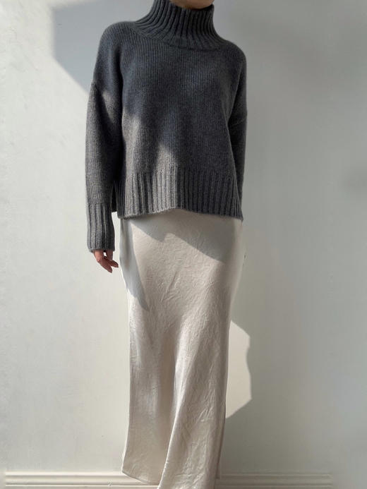 Puree｜#1969 Cocoon Sweater High Neck 羊绒高领茧型厚毛衣 [  白 / 黑  ] 商品图11