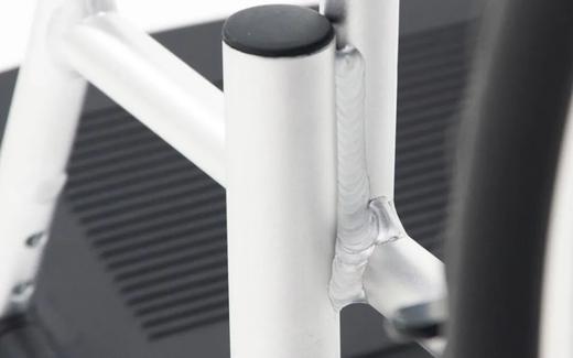 日本MIKI轮椅轻便折叠坐高扶手可调多功能老人专用代步轮椅 商品图6