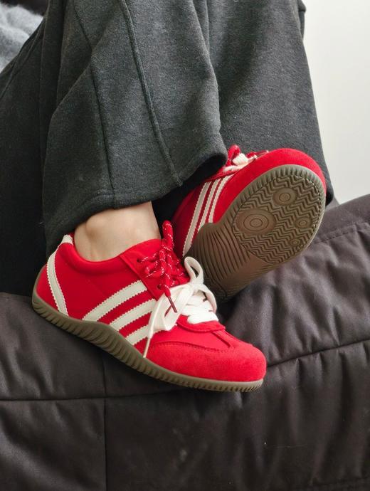 ELLE新软弹内增高复古三条杠软底德训鞋 商品图1