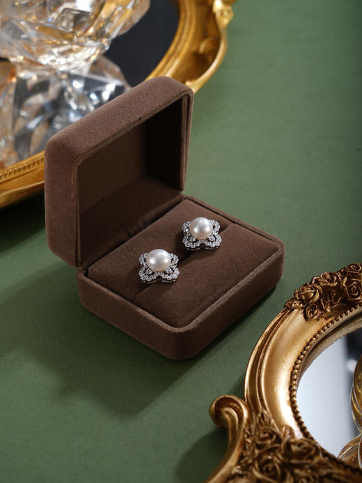 子佩集【四叶秀馨】银S925珍珠惜王妃耳钉【EM3182-XF】四叶草2602 商品图3