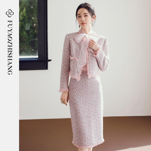 FUYAO扶摇 【奢柔香系】浪漫风时尚套装女短款小香风上衣三件套春 商品图0