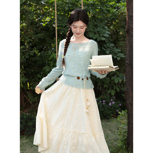 鹿向南「青柠气泡」杏色吊带连衣裙时尚套装女春法式针织衫两件套 商品图0