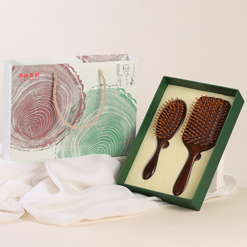 檀木按摩气垫梳 一把会按摩的梳子 精美的礼盒+礼袋包装 气囊回弹按摩头皮 一梳到底