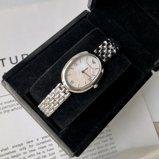 原单阿玛尼白月光手表石英表 商品图3