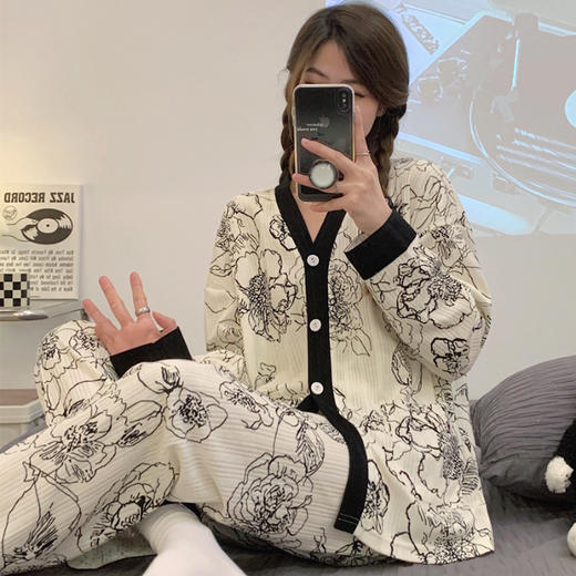 【春夏新品❗️慵懒感ins风家居服套装】休闲版型，宽松显瘦 居家外出两相宜！中国风春秋季韩版新款睡衣女长袖薄款网红休闲爆款家居服套装 商品图0