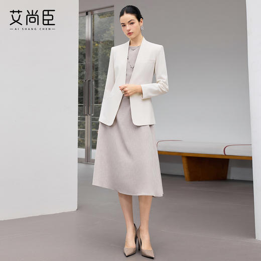 艾尚臣连衣裙两件套女2026春季新款米白色高级感职业气质西装套装 商品图3