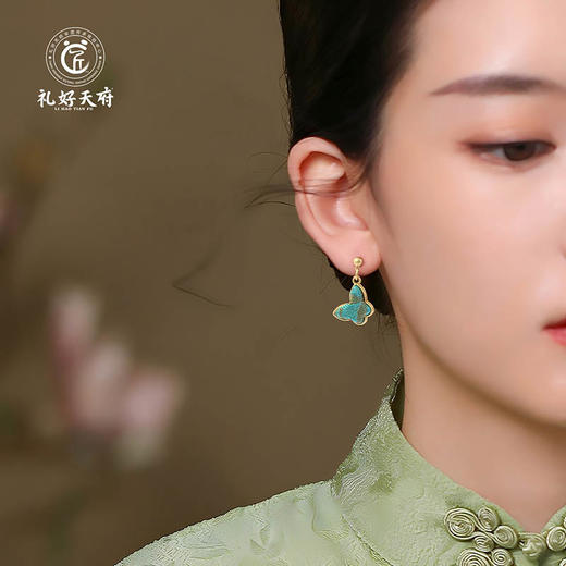 【蜀锦饰品：耳饰】礼好天府非遗蜀锦耳环 雅韵琵琶/锦蝶翩翩多款可选 刺绣国风配饰 中国特色礼品 日常百搭耳钉耳饰 中国风特色礼物节日伴手礼 商品图3