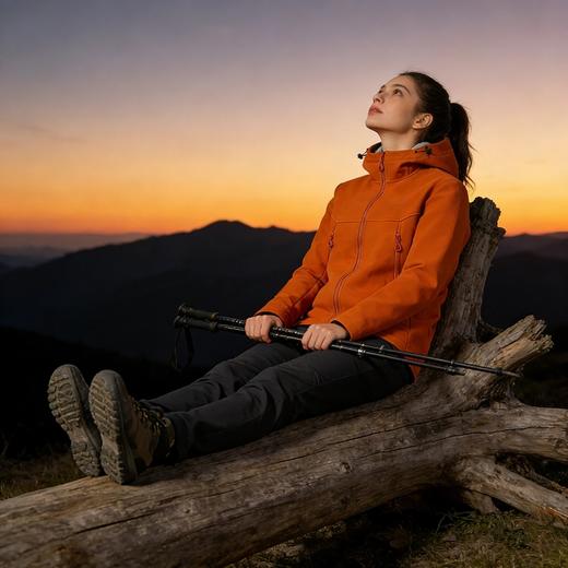 【防泼防污 兼具颜值和功能】轻盈有型情侣百搭软壳外套（A87-DQC6622） 商品图5