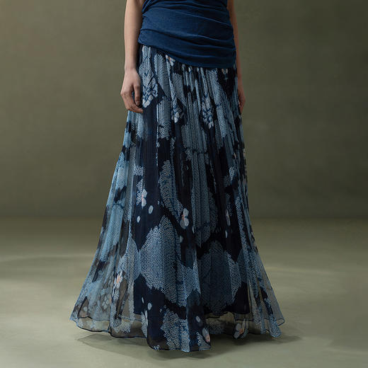 【林栖设计小店】浮云逸然|桑蚕丝鱼子缬印花优雅百搭多色2026夏新款宽松半身裙1962020 商品图0