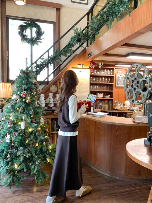 <曾小咸推荐>2.28现货秒杀！微信超特价！韩系针织马甲 日常159.99 立减80 秒杀79.99！半裙 日常169.99 立减80 秒杀89.99！ 商品图11