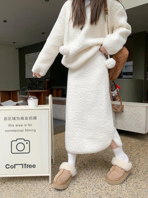 <曾小咸推荐>3.1现货秒杀！微信超特价！韩系米白色摇粒绒连帽卫衣 日常189.99 立减100 秒杀89.99！半裙 日常159.99 立减80 秒杀79.99！ 商品图6