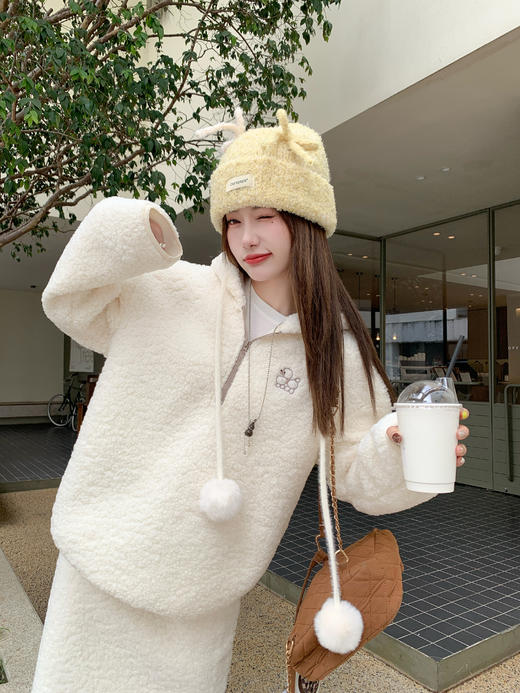 <曾小咸推荐>3.1现货秒杀！微信超特价！韩系米白色摇粒绒连帽卫衣 日常189.99 立减100 秒杀89.99！半裙 日常159.99 立减80 秒杀79.99！ 商品图13