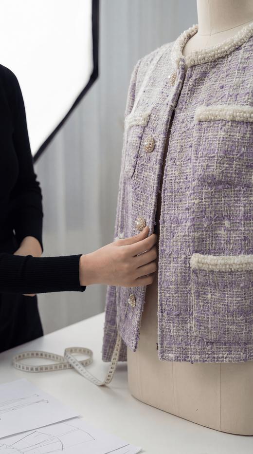 圆领重工钉珠四包小香外套 商品图3