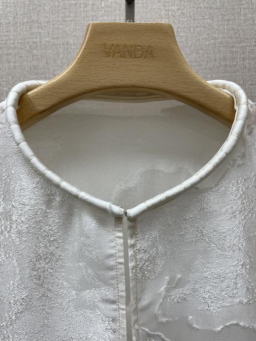 设计师剪花外套 商品图8