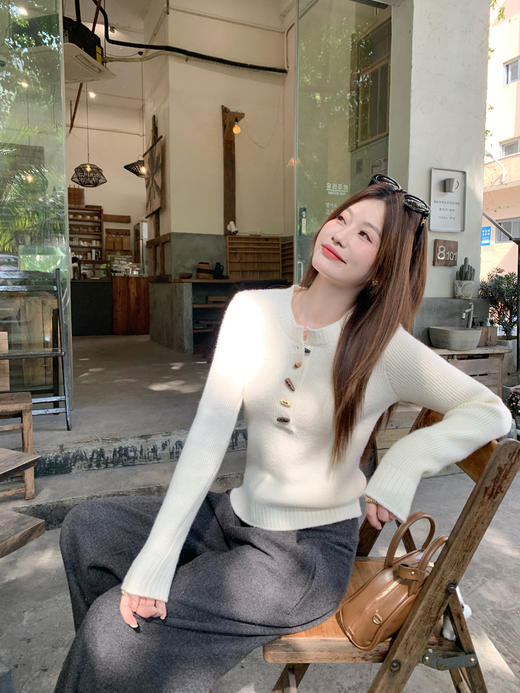 <曾小咸推荐>2.28现货秒杀！微信超特价！高级感修身针织衫 日常169.99 立减80 秒杀89.99！ 商品图11