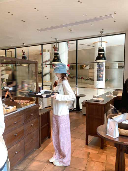 <曾小咸推荐>3.1现货秒杀！微信超特价！韩系粉色豹纹高腰直筒牛仔裤 日常229.99 立减130 秒杀99.99！ 商品图9