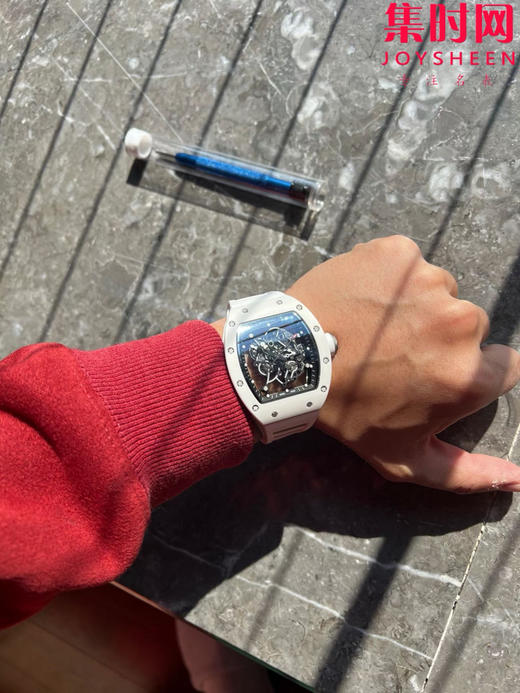 NEW理查德米勒RM055新升级V5版 理查米尔RM55 白陶瓷 男士腕表 升级一体机芯版本 原装一体双发条盒一体机芯 品质更加稳定 商品图5