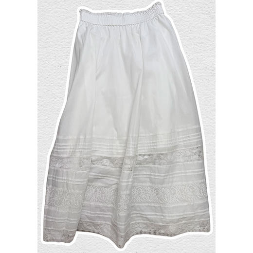 【贝拉推荐】灵魂契合 100%全棉白色A字半裙 蕾丝刺绣法式混搭 波西米亚风格度假日常都合适 橡筋腰头不挑身材 商品图5