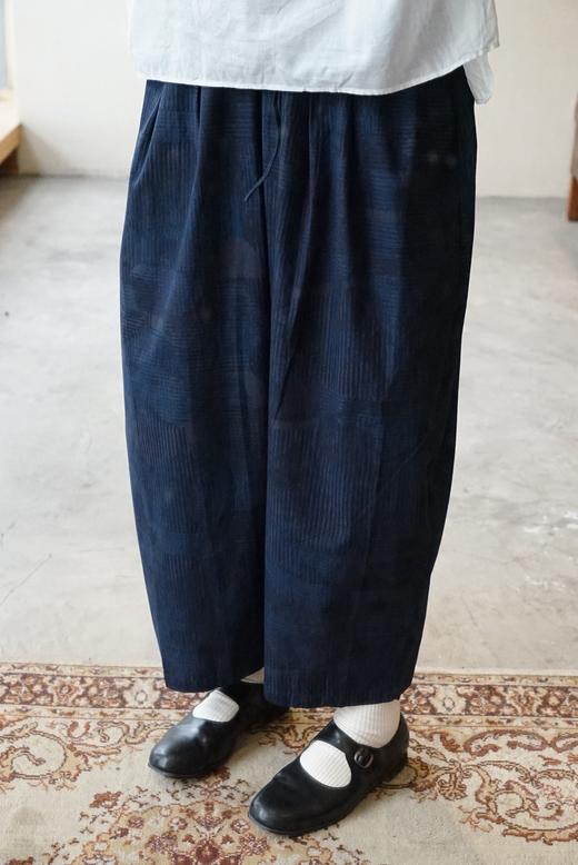 Khadi and Co蓝花纹经典裤型 商品图0