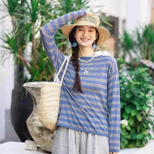 绽放165朵/绵羊毛宽松撞色条纹圆领落肩套头针织衫女外穿长袖T恤 商品图1