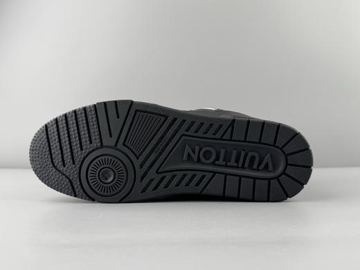春季特惠💰720 LV 纯原版本 # 驴牌 Trainer 联名款 全黑经典配色 商品图3