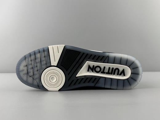 春季特惠💰720 LV 纯原版本 # 驴牌 Trainer 经典配色黑白彩虹鞋带 商品图4