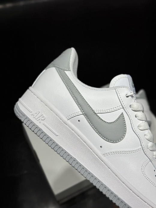 春季特惠💰340 Nk Air Force 1 空军系列 经典复古风格 防滑轻便 低帮 板鞋 男女同款 商品图6