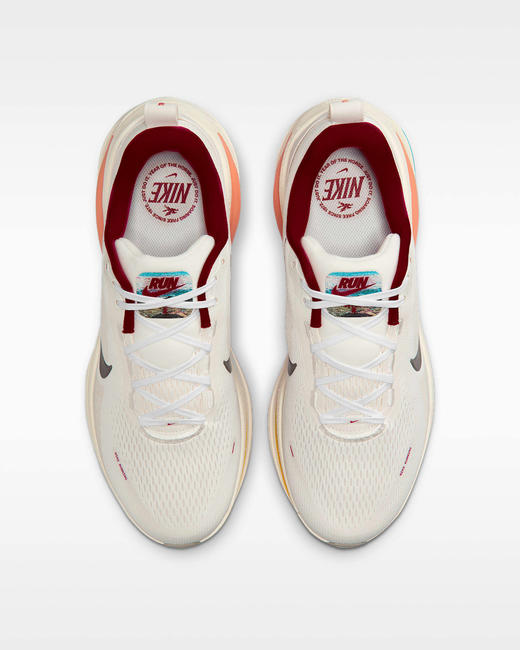 Nike 耐克Vomero 18 马年限定脱缰系列 新年款耐克迈柔男子公路跑步鞋IQ1131-120 商品图3