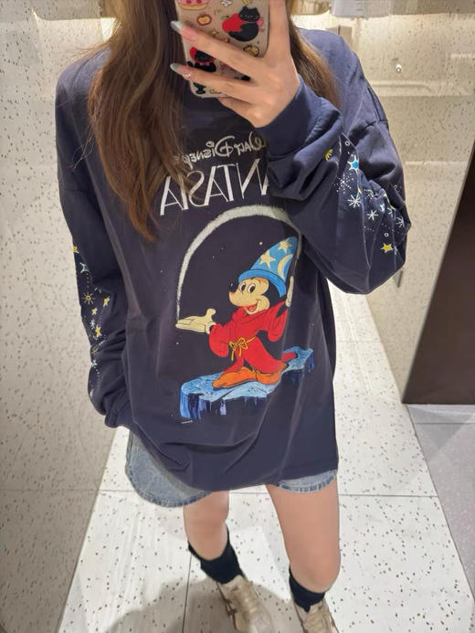 点此购买 Saint Mx6迪士尼联名魔法米奇重磅水洗破坏做旧高街长袖卫衣 md 340964 商品图4