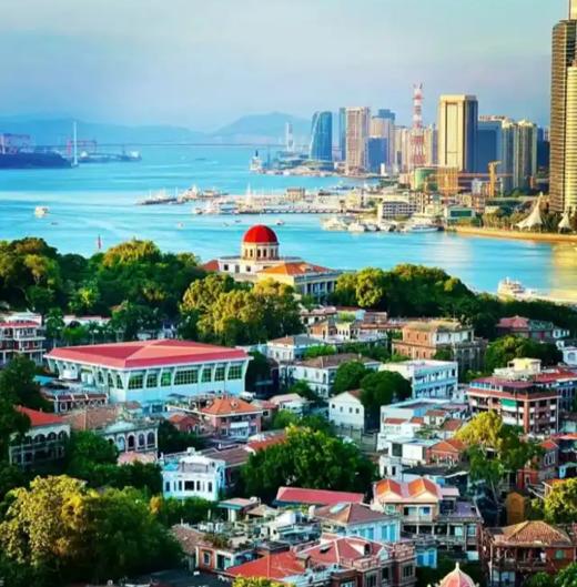 【2026 | 5.1-4 | 恬恬自组-厦门+泉州】4天3晚 双世遗亲子人文之旅 高铁往返，全程4钻酒店，非遗体验（木偶戏），蟳埔簪花+沙滩戏水赶海，让您不虚此行 商品图1