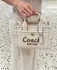 到手价1880元 Coach专柜，最新款Cargo托特超级好价 纯皮材质 尺寸: 20*15*11cm  美国代购，无中文标签，介意慎拍 商品缩略图4
