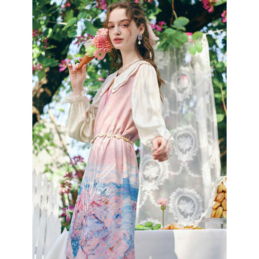 两三事春日幻想2026春季新款甜美波浪绣边双层领印花假两件连衣裙 商品图2