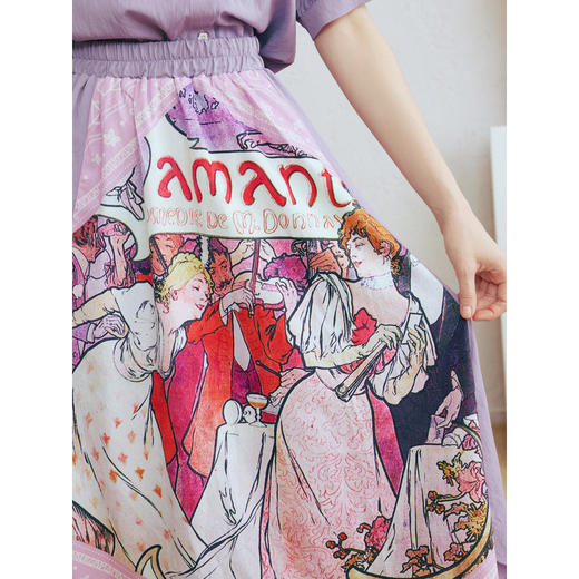 两三事 离岛电台 2026春季新款复古印花拼布不规则半身裙飘逸长裙 商品图3