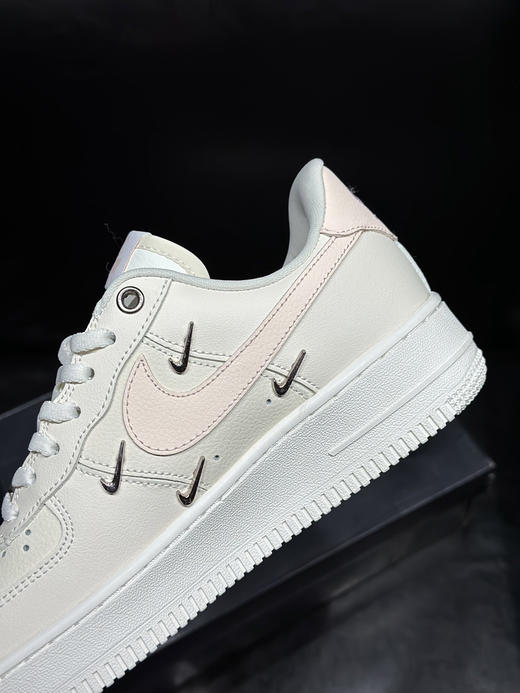 春季特惠💰340 Nk Air Force 1 空军系列 经典复古风格 防滑轻便 低帮 板鞋 男女同款 商品图8