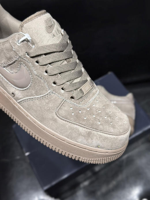 春季特惠💰340 Nk Air Force 1 空军系列 经典复古风格 防滑轻便 低帮 板鞋 男女同款 商品图7