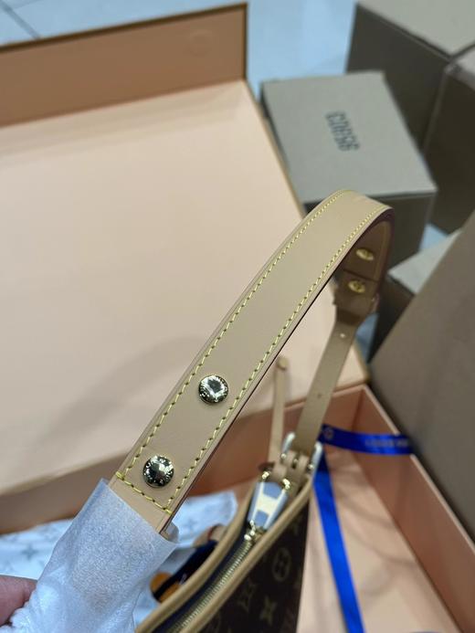 F022778女士单肩包carryall横版棕色老花腋下包 商品图14