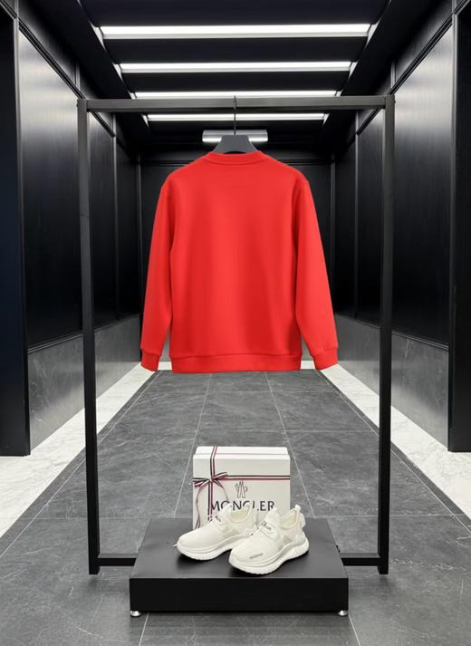 F022775新年款胸前趣味刺绣图案设计圆领卫衣 商品图4