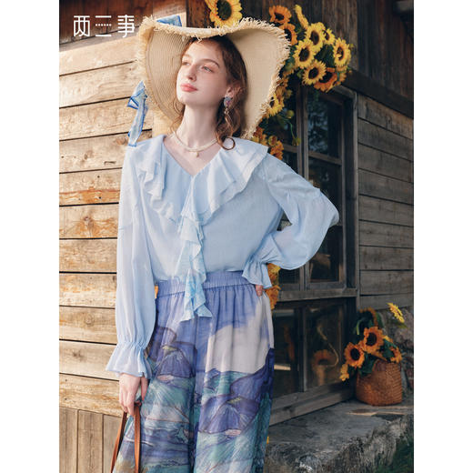 两三事沉香轻水2026春季新款荷叶边v领提花拼接袖两件套雪纺衫女 商品图0