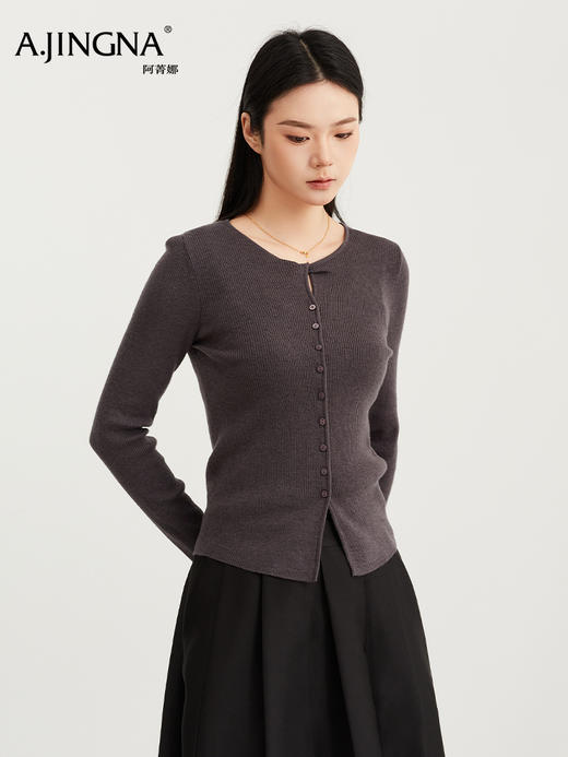 【亨利领打底】阿菁娜春季新款亨利领打底衫小圆领造型精致竖坑条纹理视觉拉长身形F31C301010 商品图3