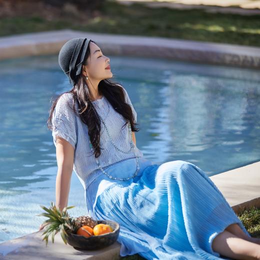 【林栖设计小店】流水潺潺|浅兰色镂空肌理飞片拼接2026夏新款毛织上衣1962173 商品图2