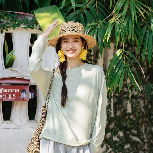 特绽放139朵/花的名字·圆领色织超细条纹落肩长袖卫衣版型T恤女 商品图1